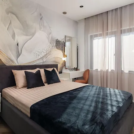 M Luxury بيت للعطل *