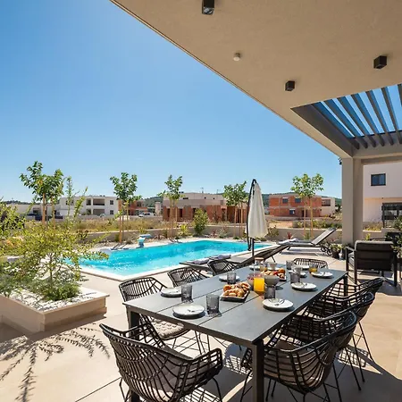 بيت للعطل M Luxury *