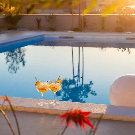 M Luxury بيت للعطل *